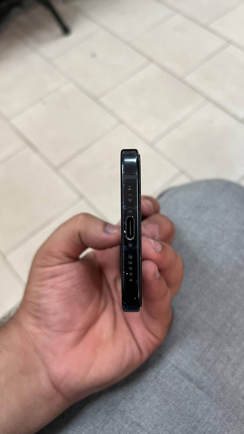 Apple iPhone 15 1
