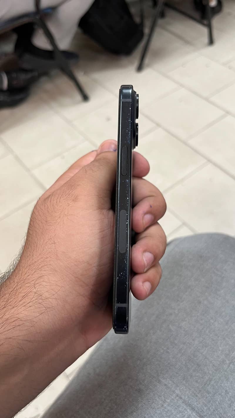 Apple iPhone 15 3