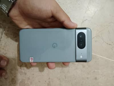 Google Pixel 8