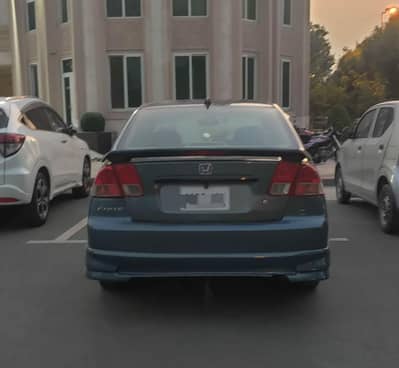 Honda Civic Oriel 2003