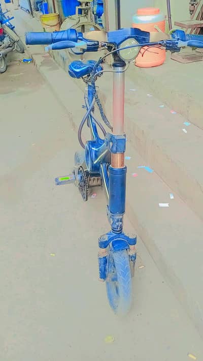 yeh ek electric bike cycle hai Iski battery lekin battery per Nahin