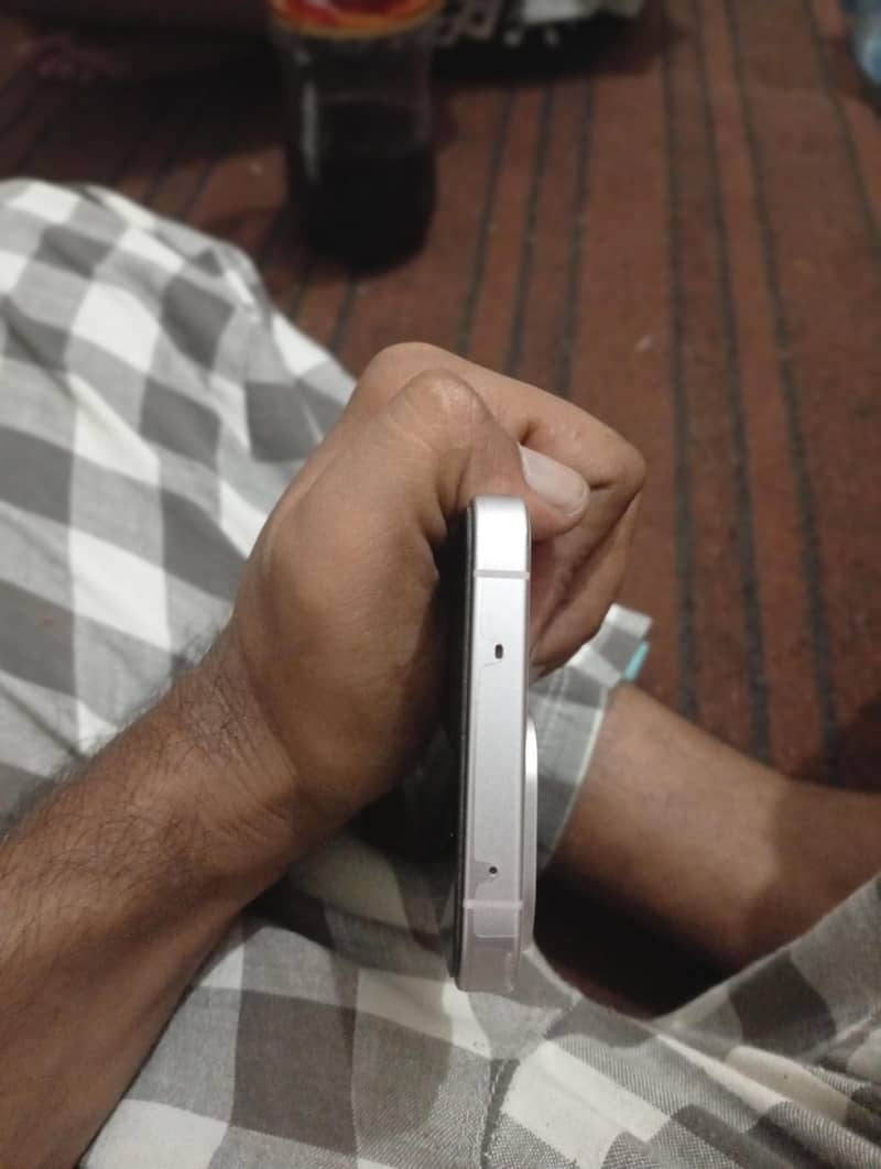 One Plus 13s 2
