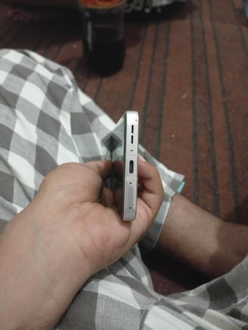 One Plus 13s 3