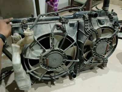Honda vezel ka Saman hai 22000  me duga