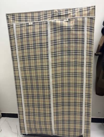 Detachable wardrobe