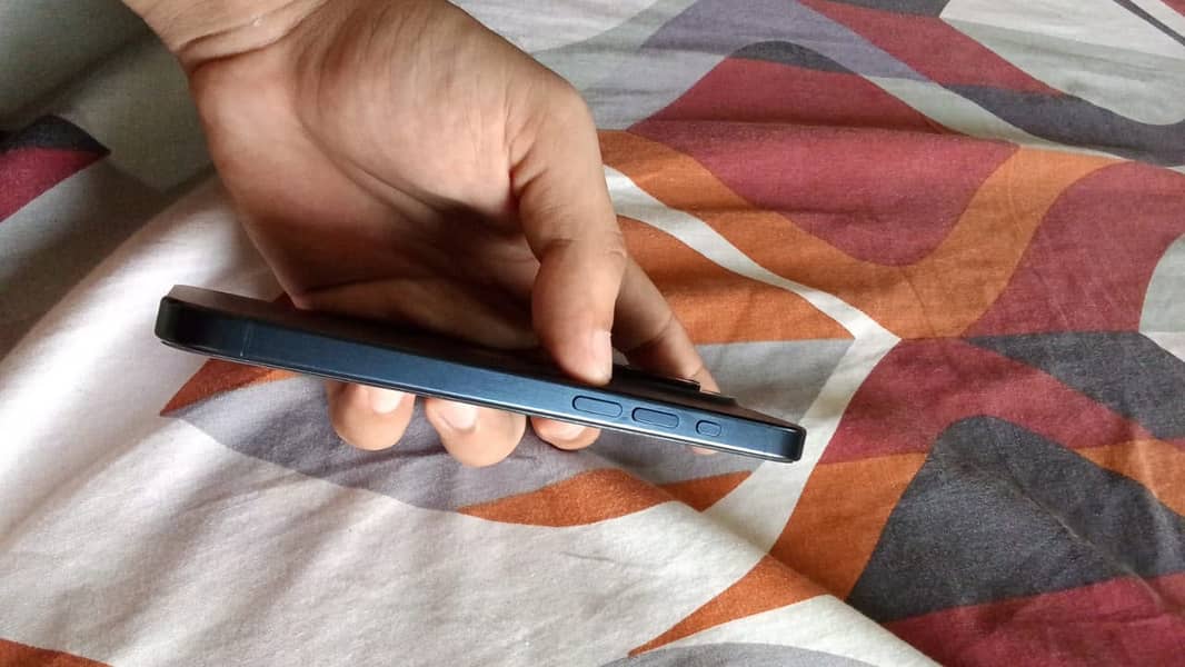 Apple iPhone 15 Pro 1
