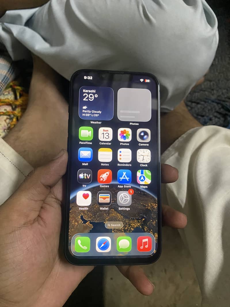 Apple iPhone 14 2