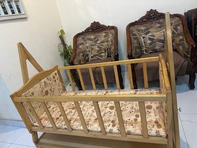 baby cot