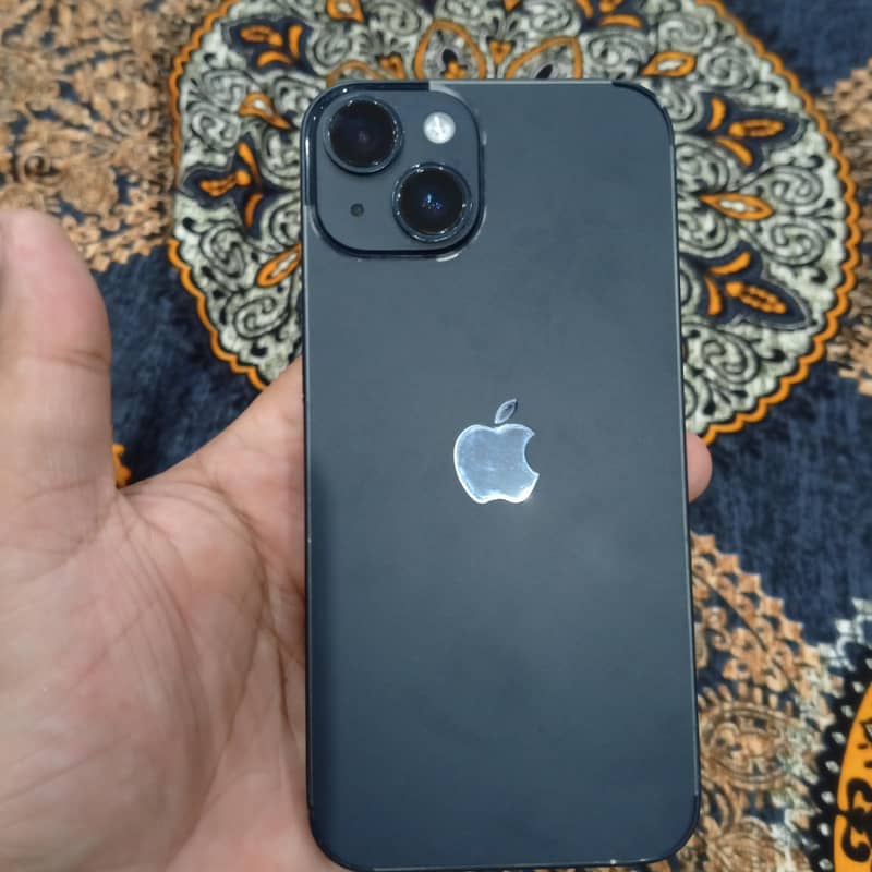 Apple iPhone 14 4