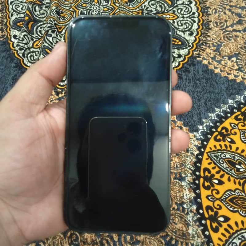 Apple iPhone 14 9