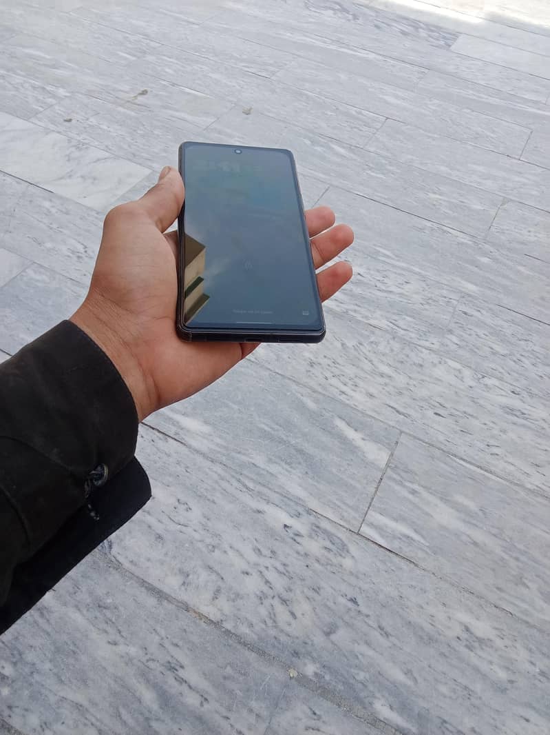Google Pixel 7a 2