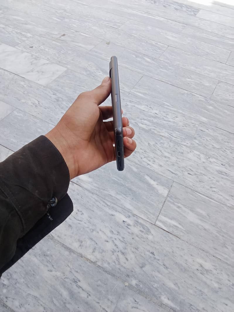 Google Pixel 7a 3