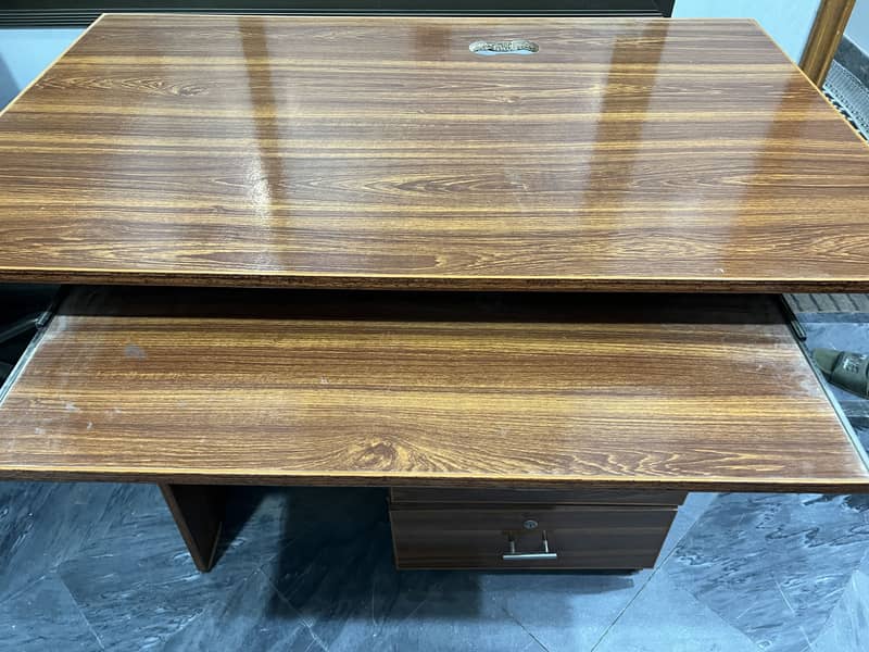 Computer Table 1 Month Use 1