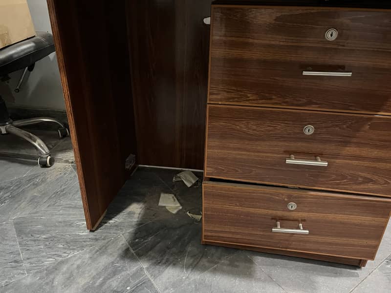 Computer Table 1 Month Use 5
