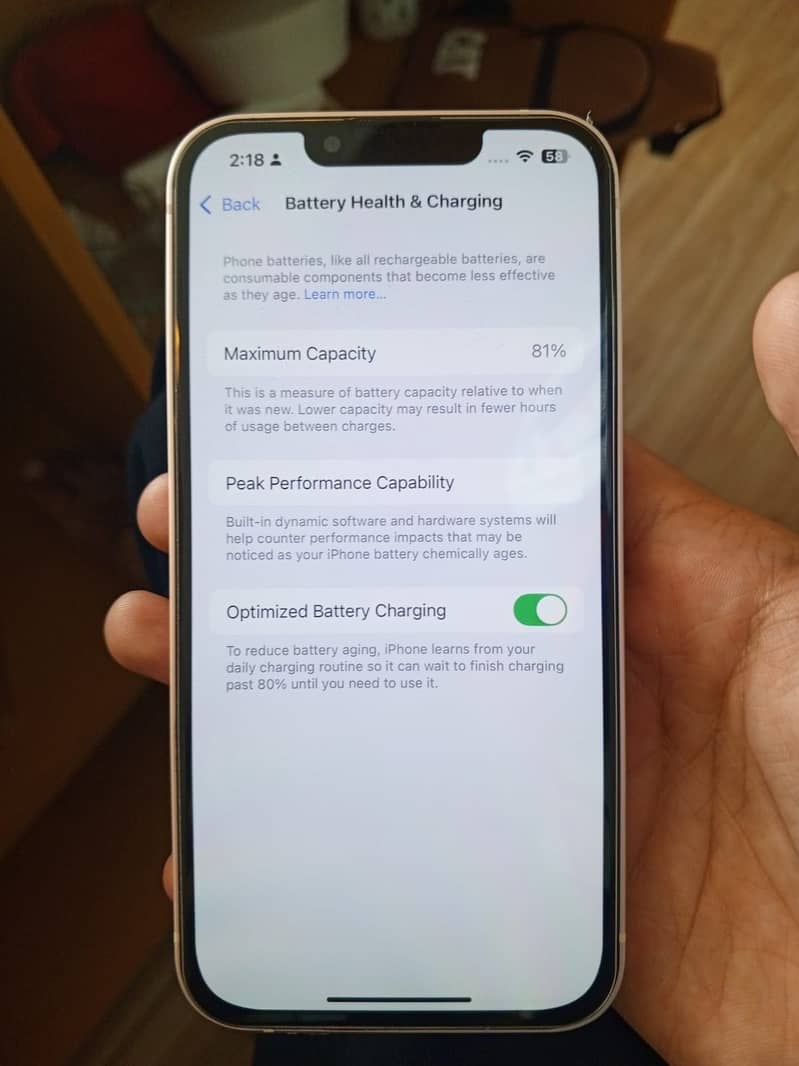 Apple iPhone 13 1