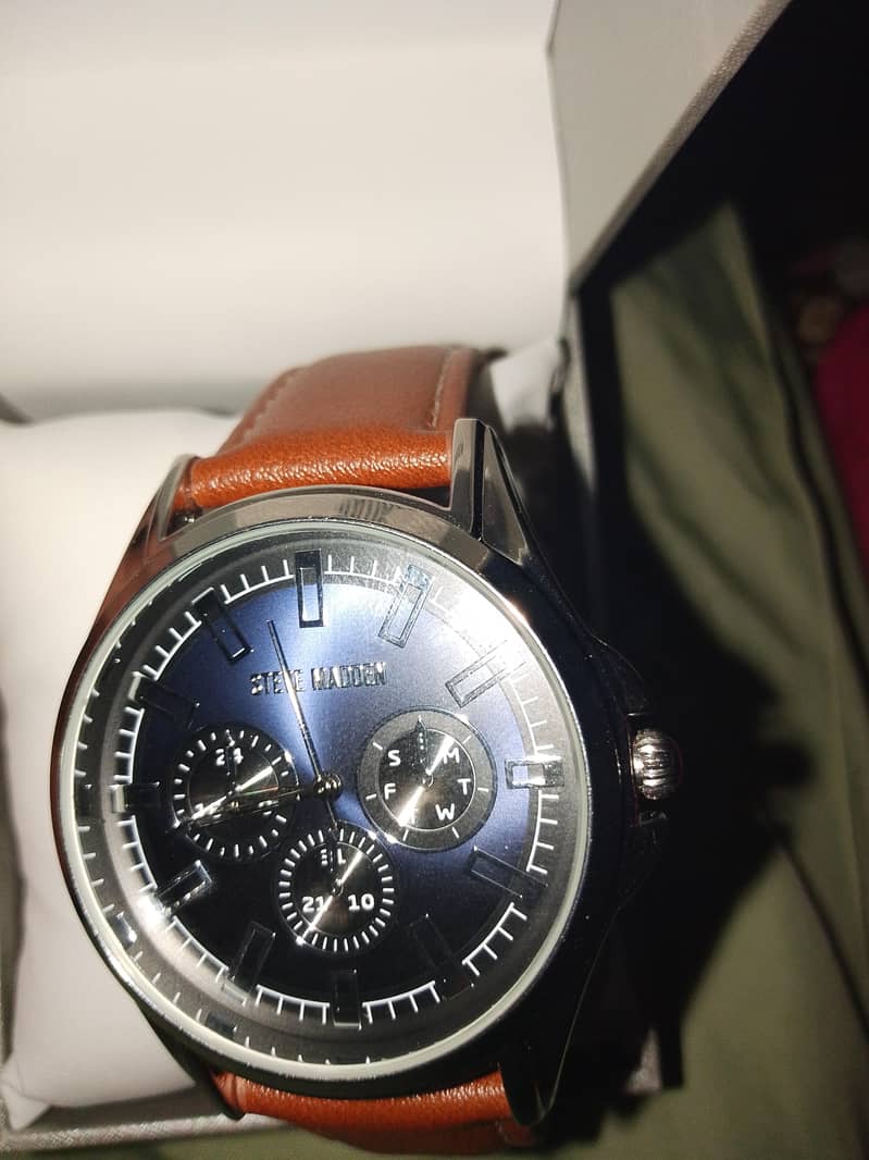 watch 3