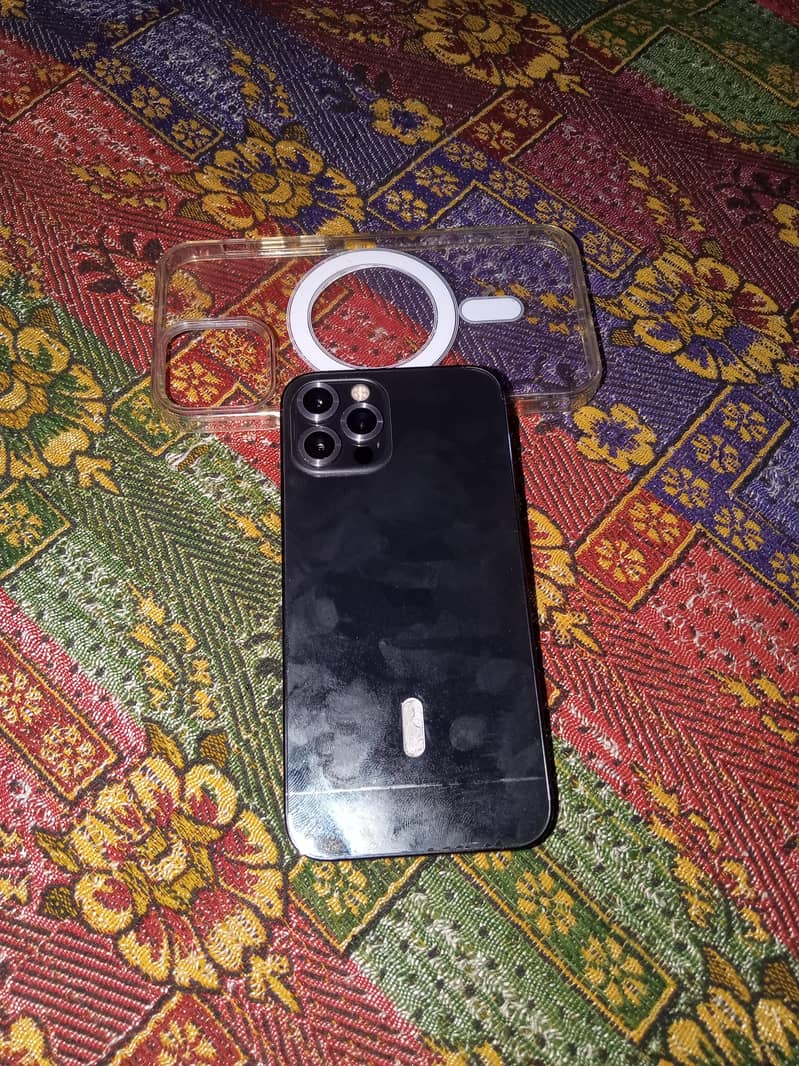 Apple iPhone 12 Pro 3