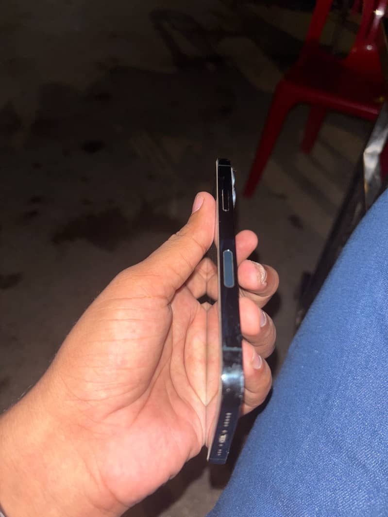 Apple iPhone 12 Pro 6