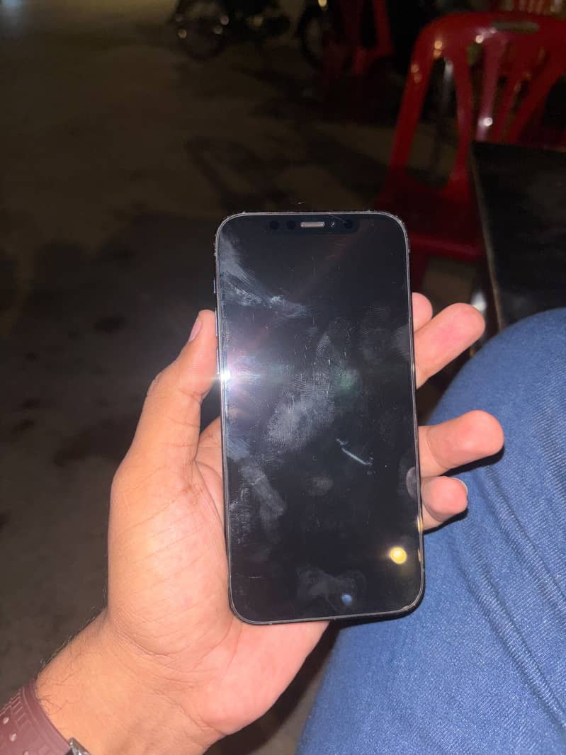 Apple iPhone 12 Pro 9