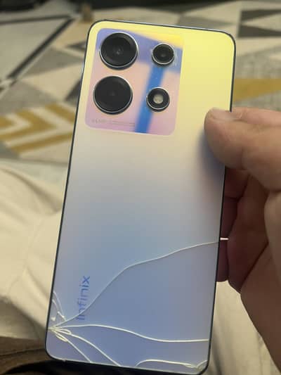 Infinix Note 30