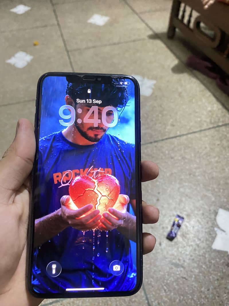 iPhone 11 Pro Max 5