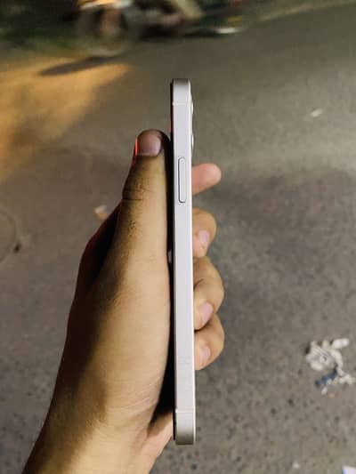 Apple iPhone 12 water pak