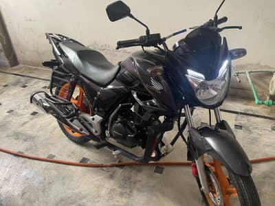 Honhonda CB 150F SE (2023) Mint Condition Low Mileage