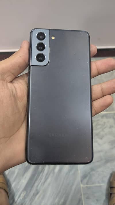 Samsung Galaxy S21 5G – 8/128GB – Excellent Condition
