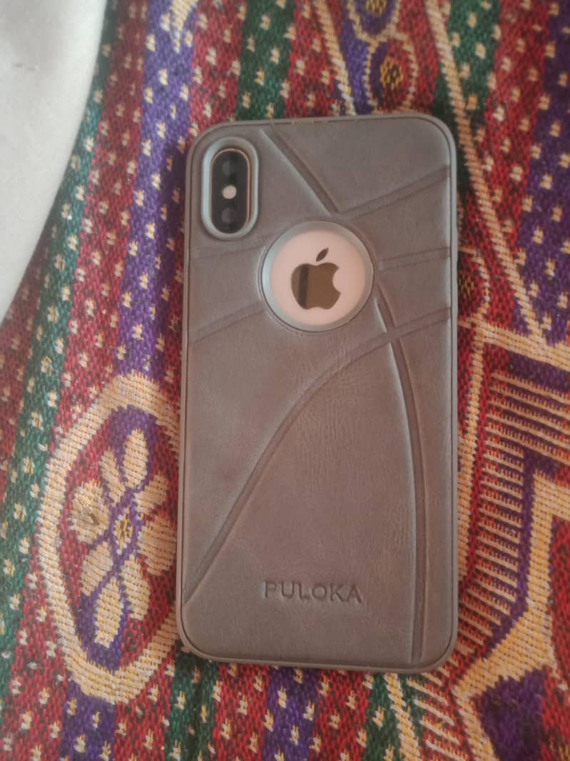 Apple iPhone XS 1