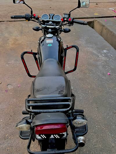 Suzuki GS 150 SE [2022] - Excellent Condition - Urgent Sale