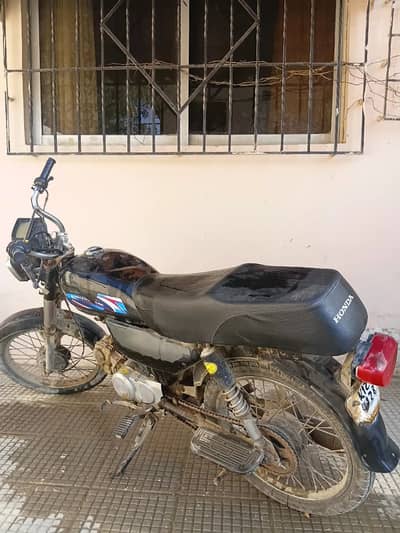 Unique Xtreme UD 70 2016