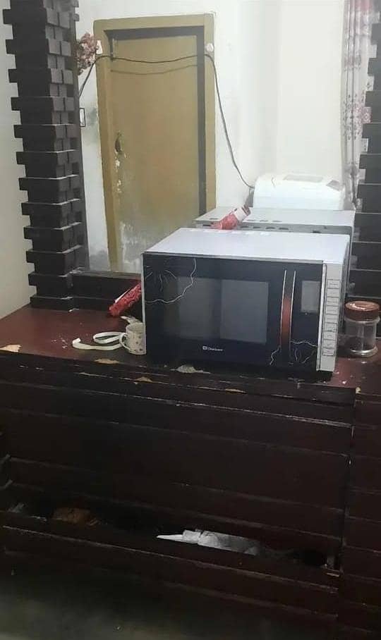dressing table 0