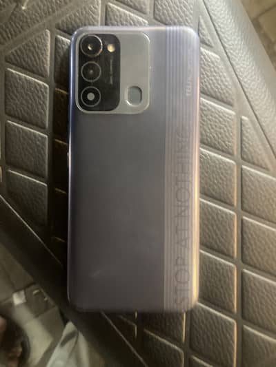 Tecno Spark 8C