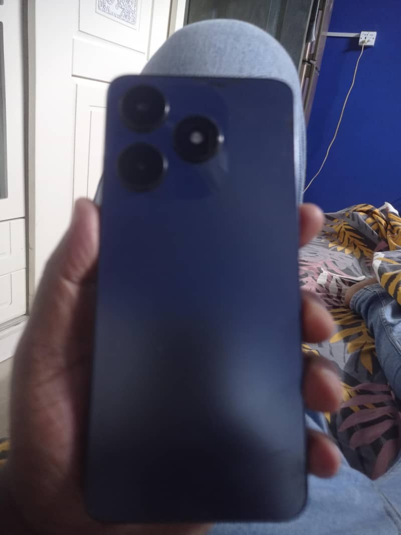 tecno spark10 4