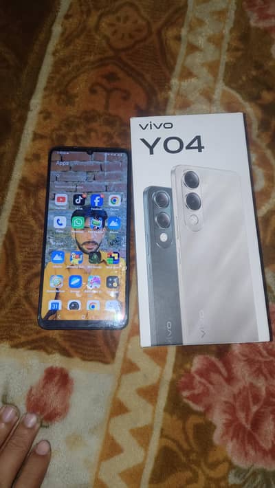 Vivo y04   4+4/128 Dabba charging original