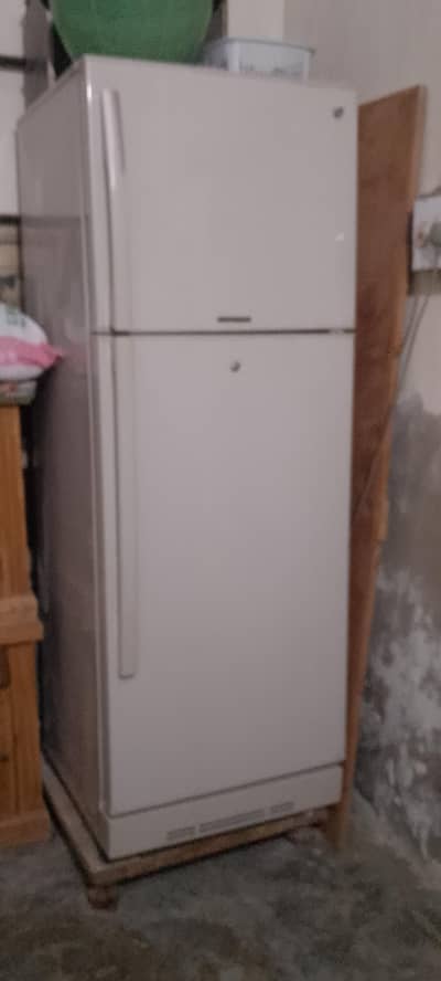 urgent sell pel refrigerator