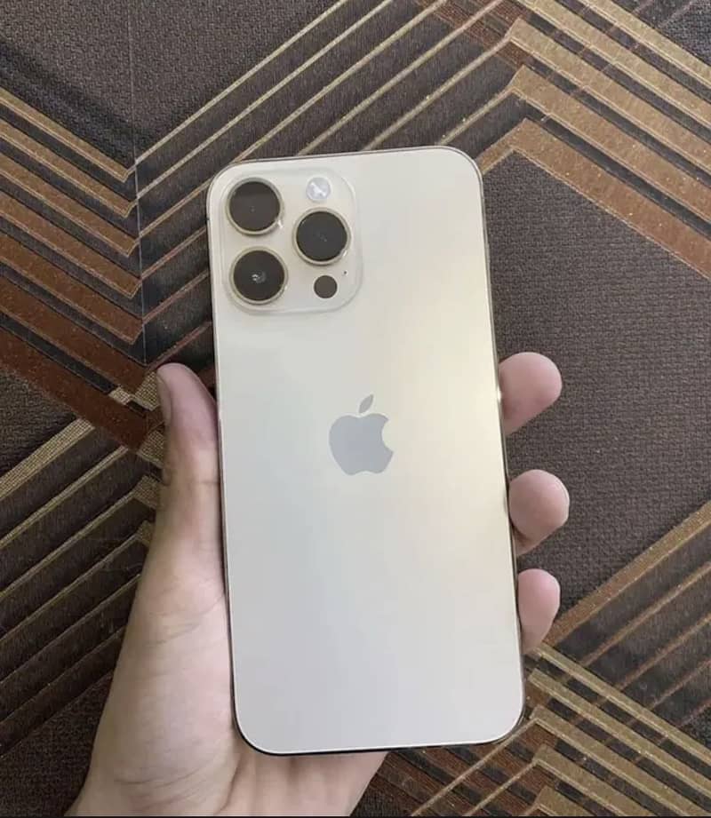 Apple iPhone 14 Pro Max 1