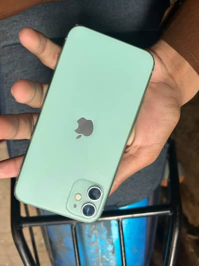 Apple iPhone 11