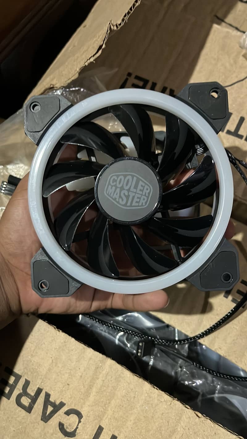 ARGB fan 1