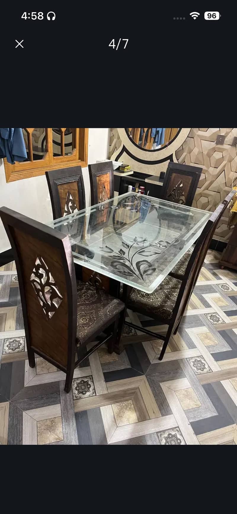 Dining table and chairs 0