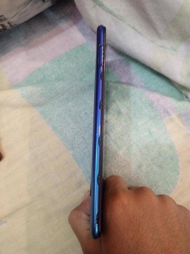Tecno Spark 4 3