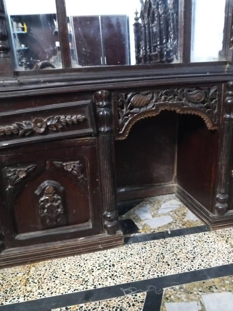 chinoti dressing table 2