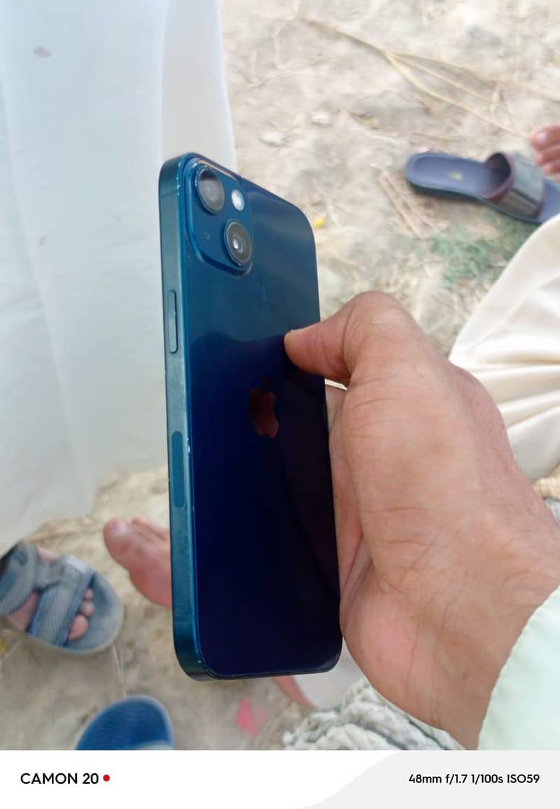 Apple iPhone 13 3