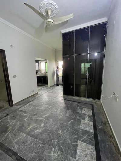 Flats available for rent pak Arab society