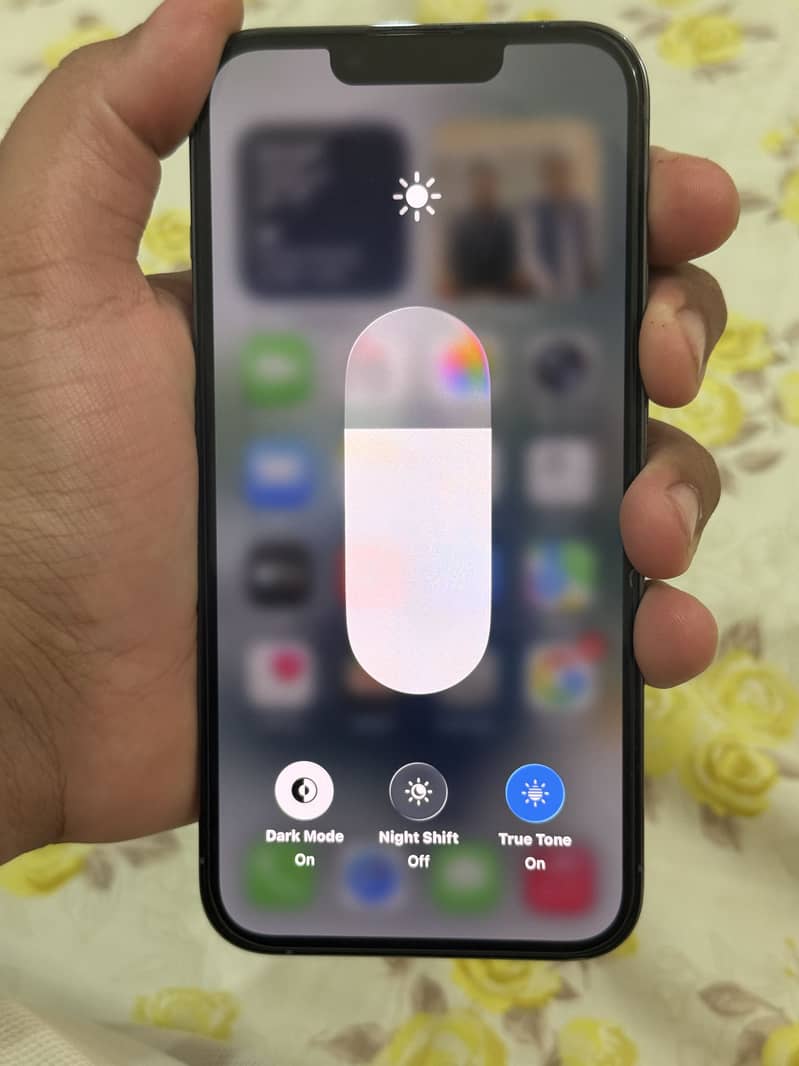 Apple iPhone 13 Pro 2