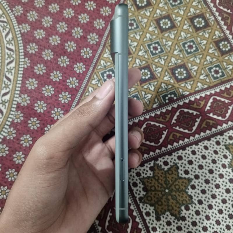 Google Pixel 8 2