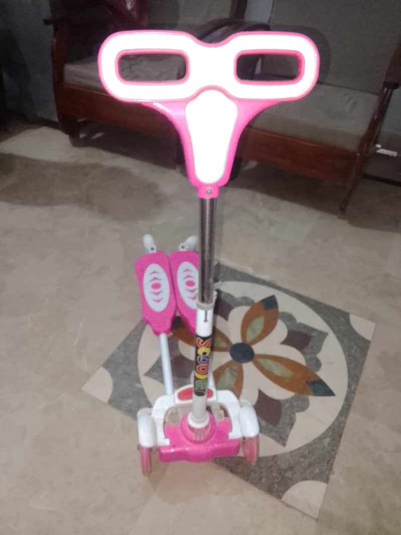 scootie 1