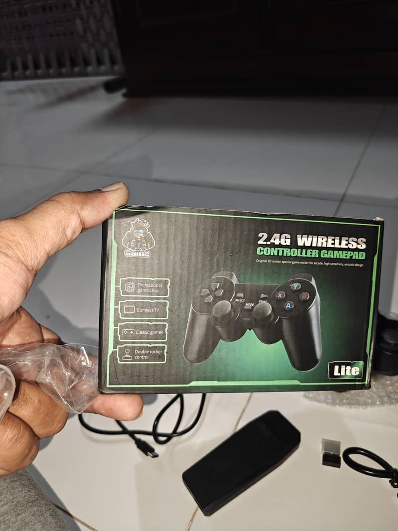 2.4G wireless Controller gamepad 1