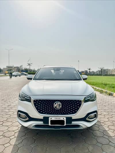 MG HS 2021