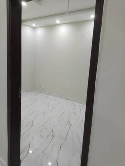 3 marla upper portion